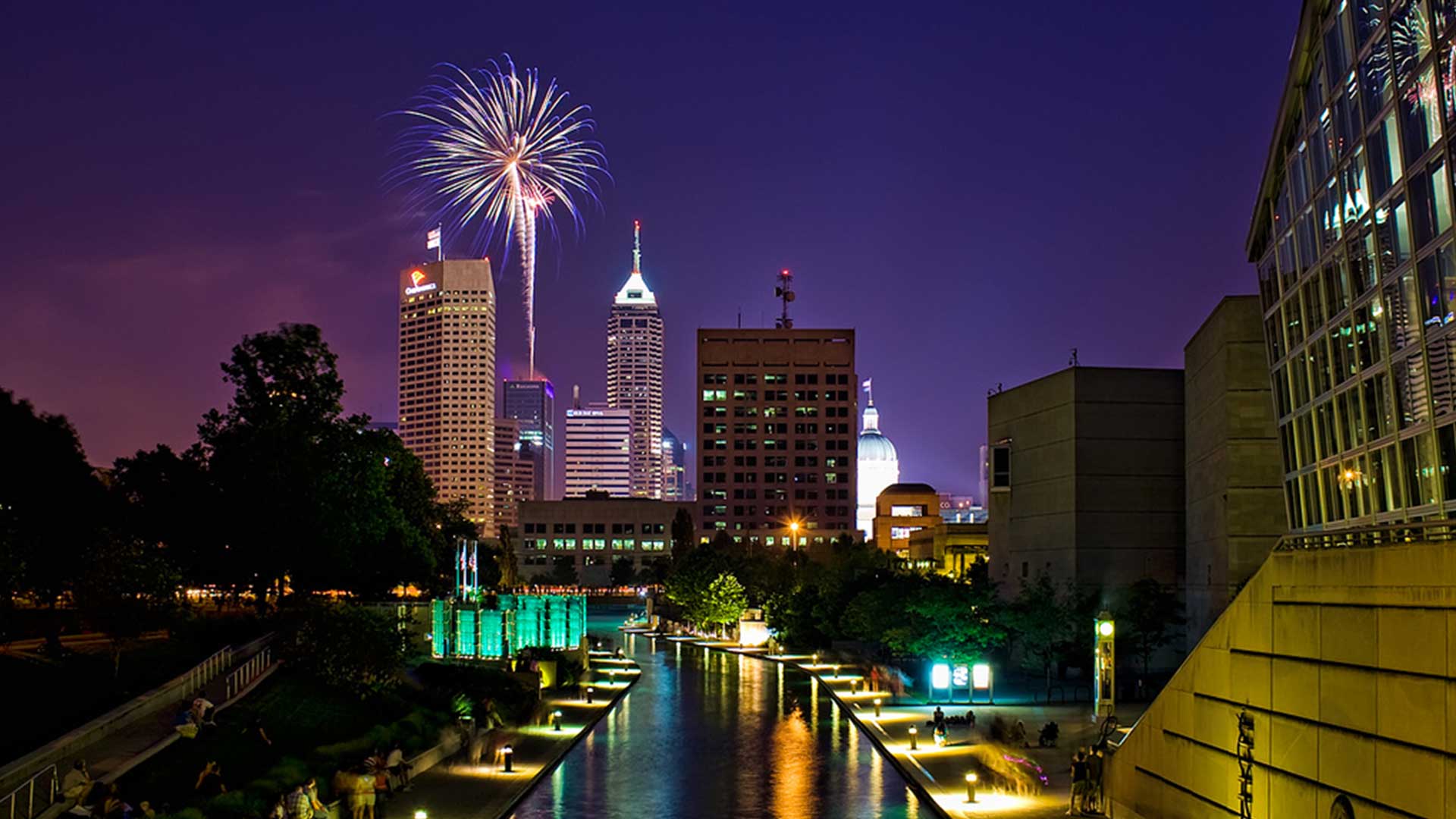 Structure Salesforce Tower